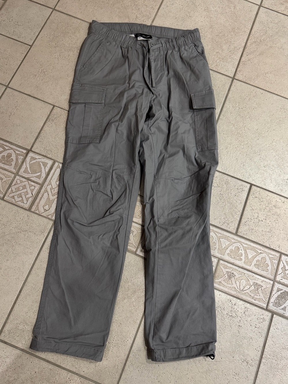 Original Use - Men's Gray Cargo Pants with Elastic Waist - XS